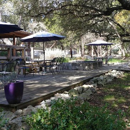 Wimberley Inn & Bar Exteriör bild