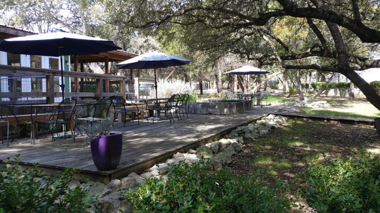 Wimberley Inn & Bar Exteriör bild